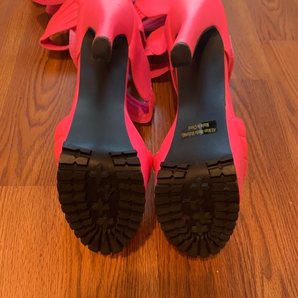 🤘🏾Barbie Pink Platform Gladiator Heels 🤘🏾 - Picture 6 of 8